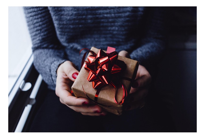 Quel bijoux offrir à une femme pour noël ? Notre sélection 2025